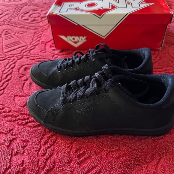 PONY Ladies Black Sneakers Size‎ 8 - Picture 8 of 8